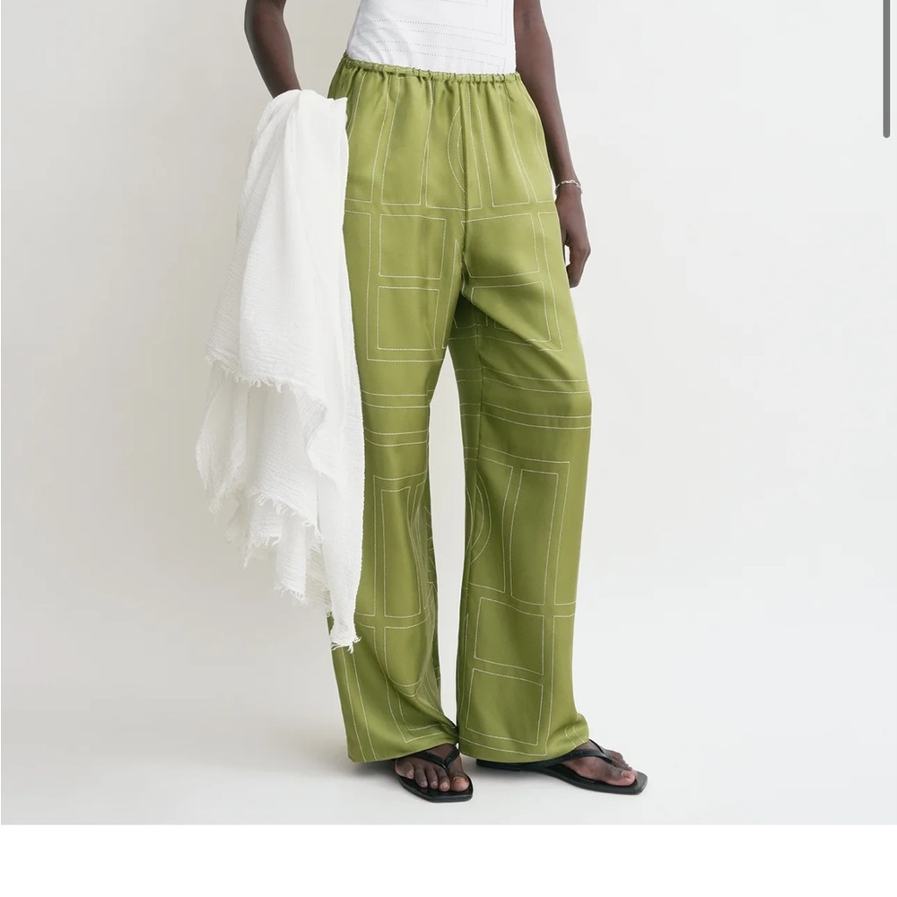 Toteme Monogram Silk Bottoms in Laurel Green